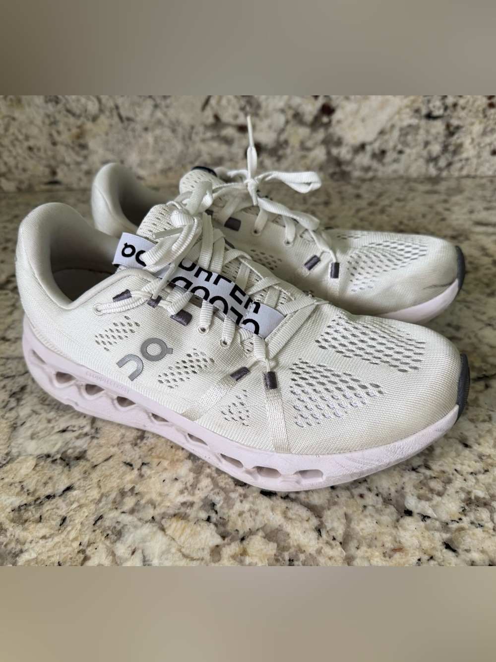 On Running White Women's Cloud Surfer shoes Size 9